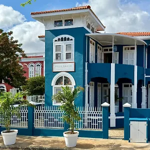 Amalie & Curiel 4* Willemstad